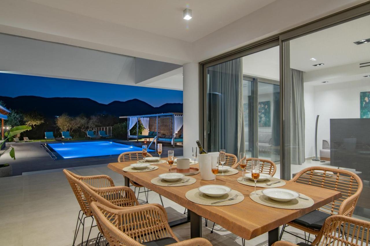 Antonia Villa - Luxurious Serenity With Private Pool, By Zantewize Kalipádhon Exterior foto